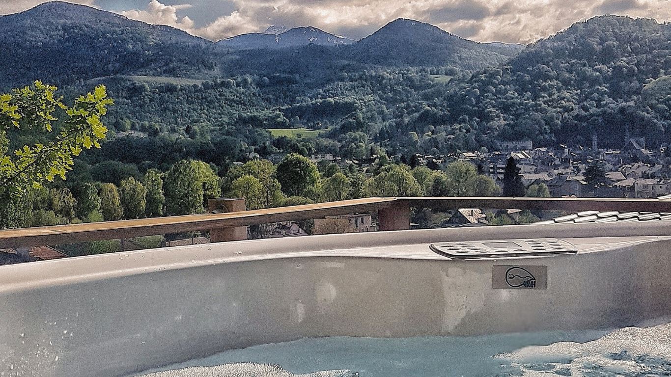 chalet avec jacuzzi Hautes Pyrénées